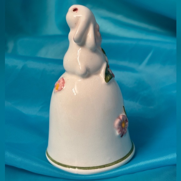 Vintage Avon 1984 Floral Ceramic Bunny Bell - Picture 5 of 10